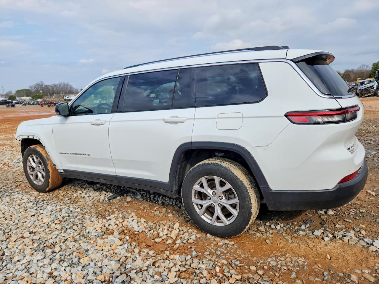 2022 JEEP GRAND CHEROKEE L LIMITED photo 2