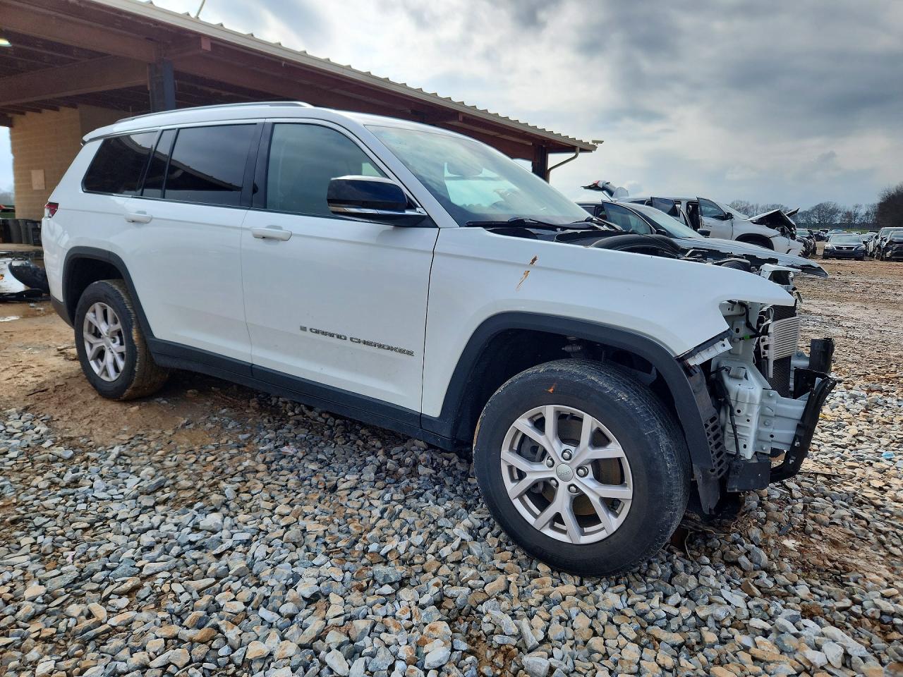 2022 JEEP GRAND CHEROKEE L LIMITED photo 4