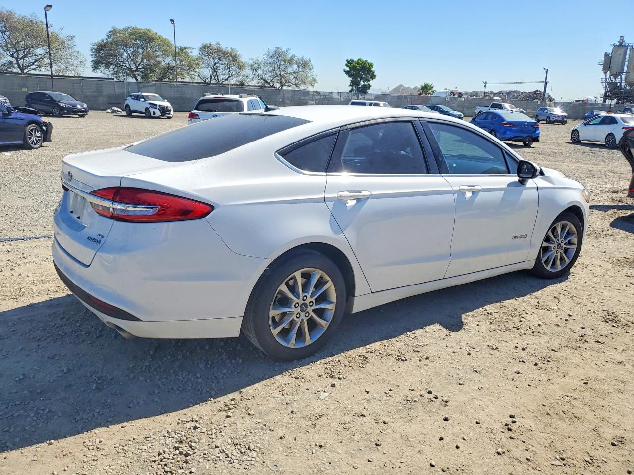 2017 FORD FUSION SE HYBRID photo 7