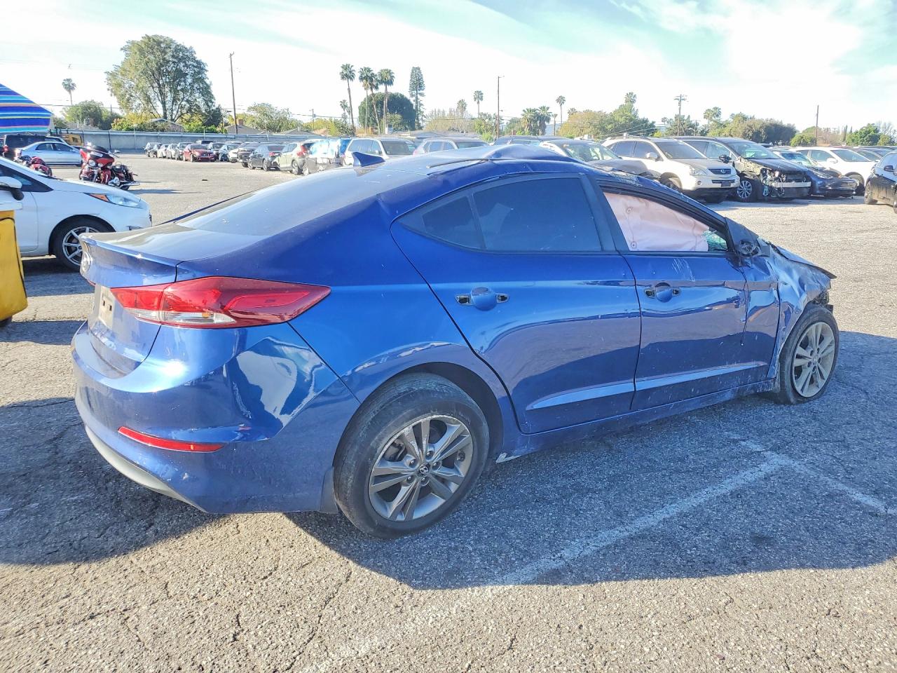 2018 HYUNDAI ELANTRA SEL photo 5