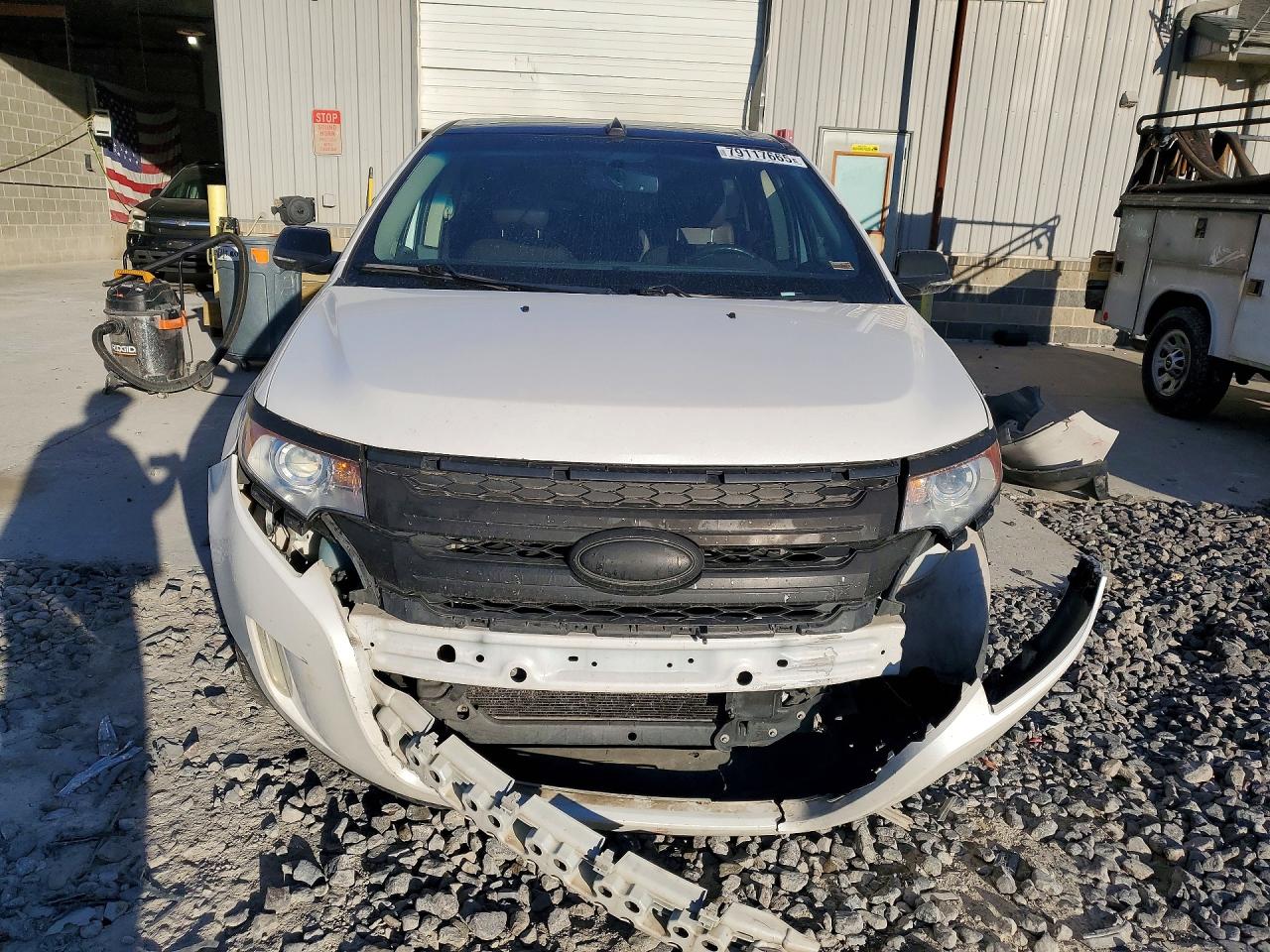 2013 FORD EDGE LIMITED photo 9