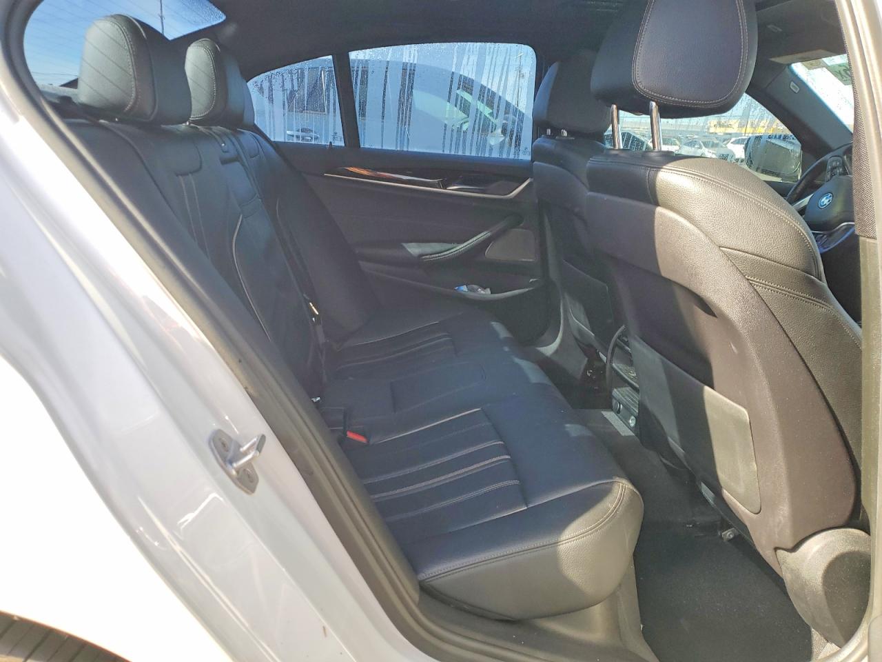 2017 BMW 530 I photo 28