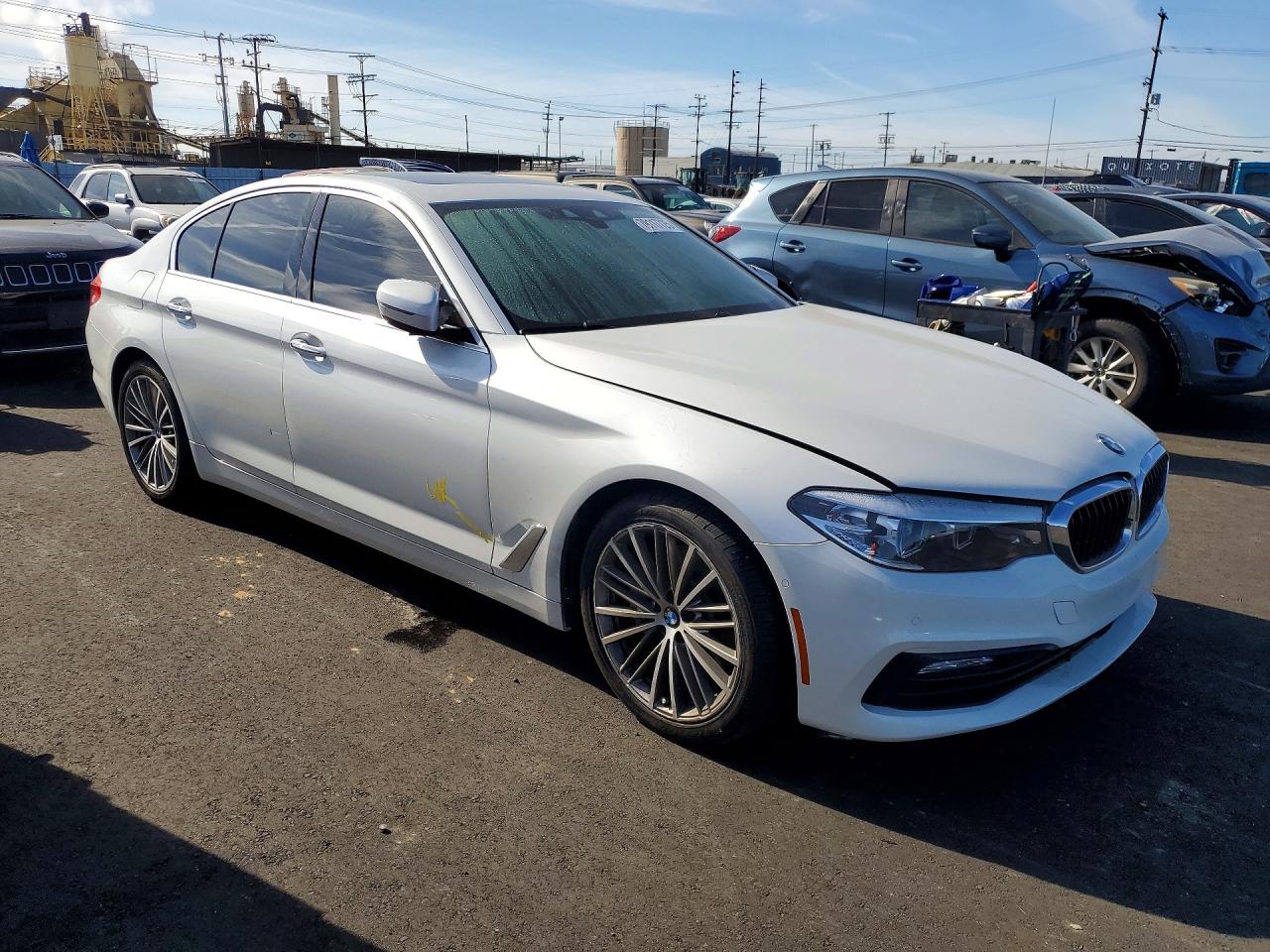 2017 BMW 530 I photo 10