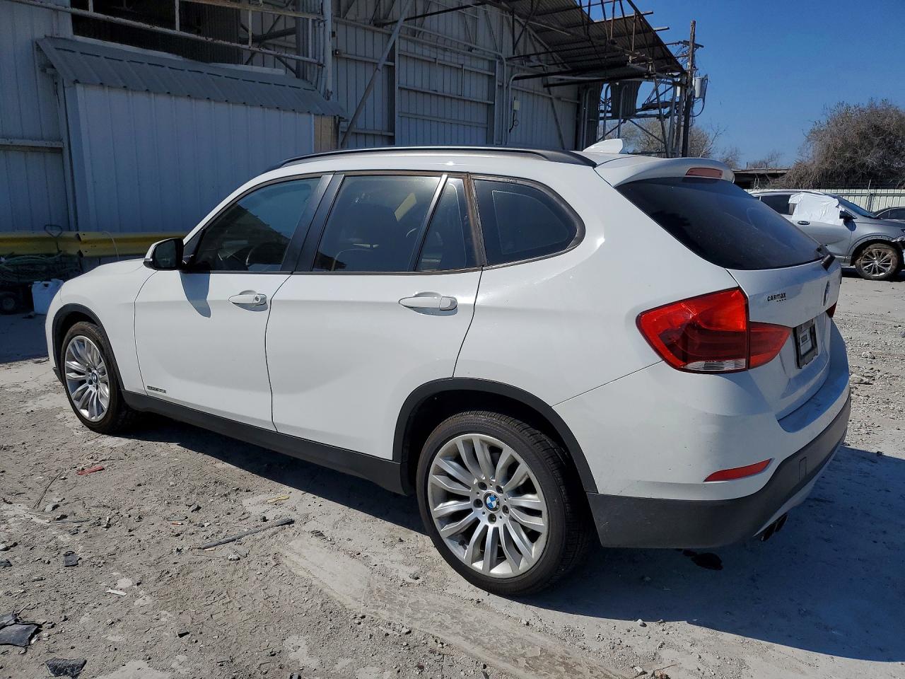 2015 BMW X1 SDRIVE28I photo 4