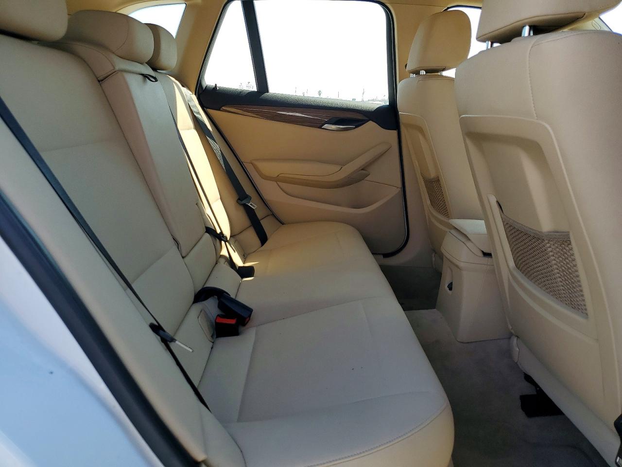 2015 BMW X1 SDRIVE28I photo 28