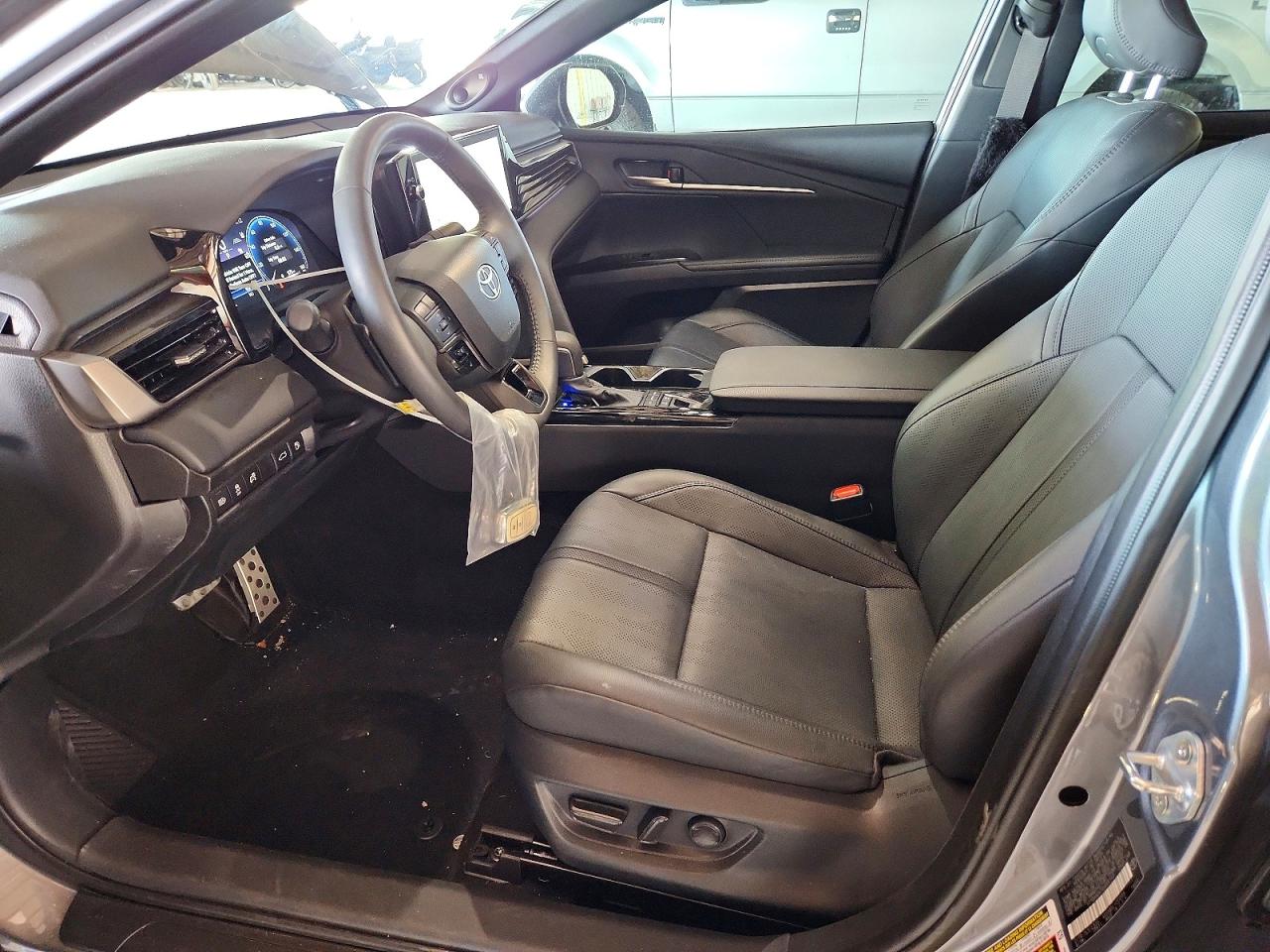 2025 TOYOTA CAMRY XSE photo 7