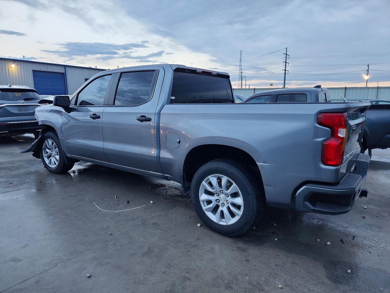 2021 CHEVROLET SILVERADO C1500 CUSTOM photo 4