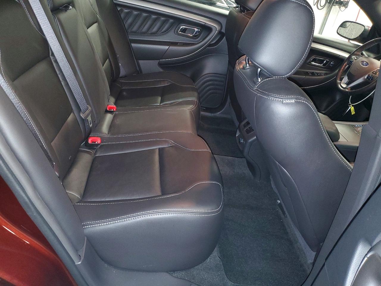 2015 FORD TAURUS SEL photo 19