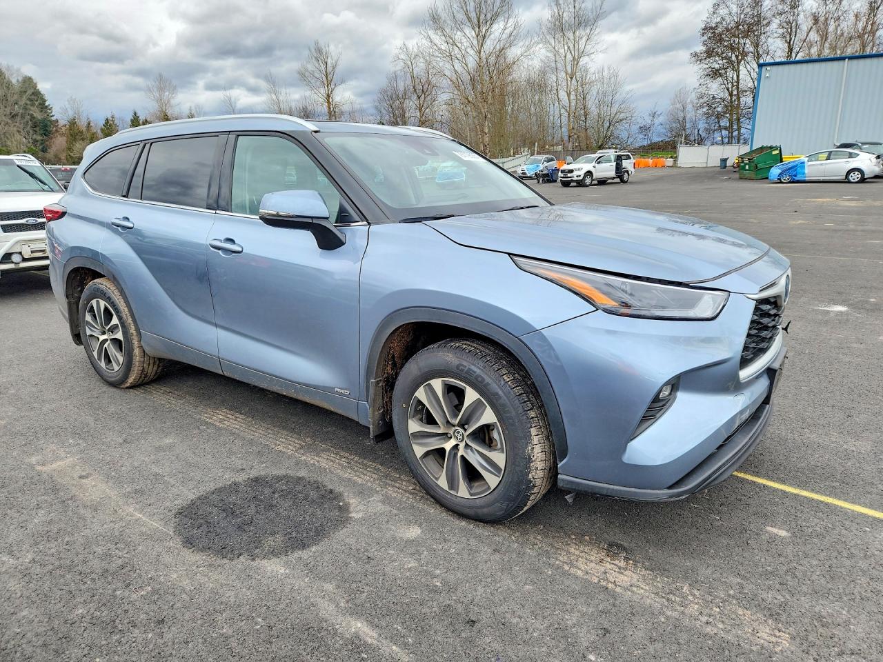 2022 TOYOTA HIGHLANDER HYBRID XLE photo 7