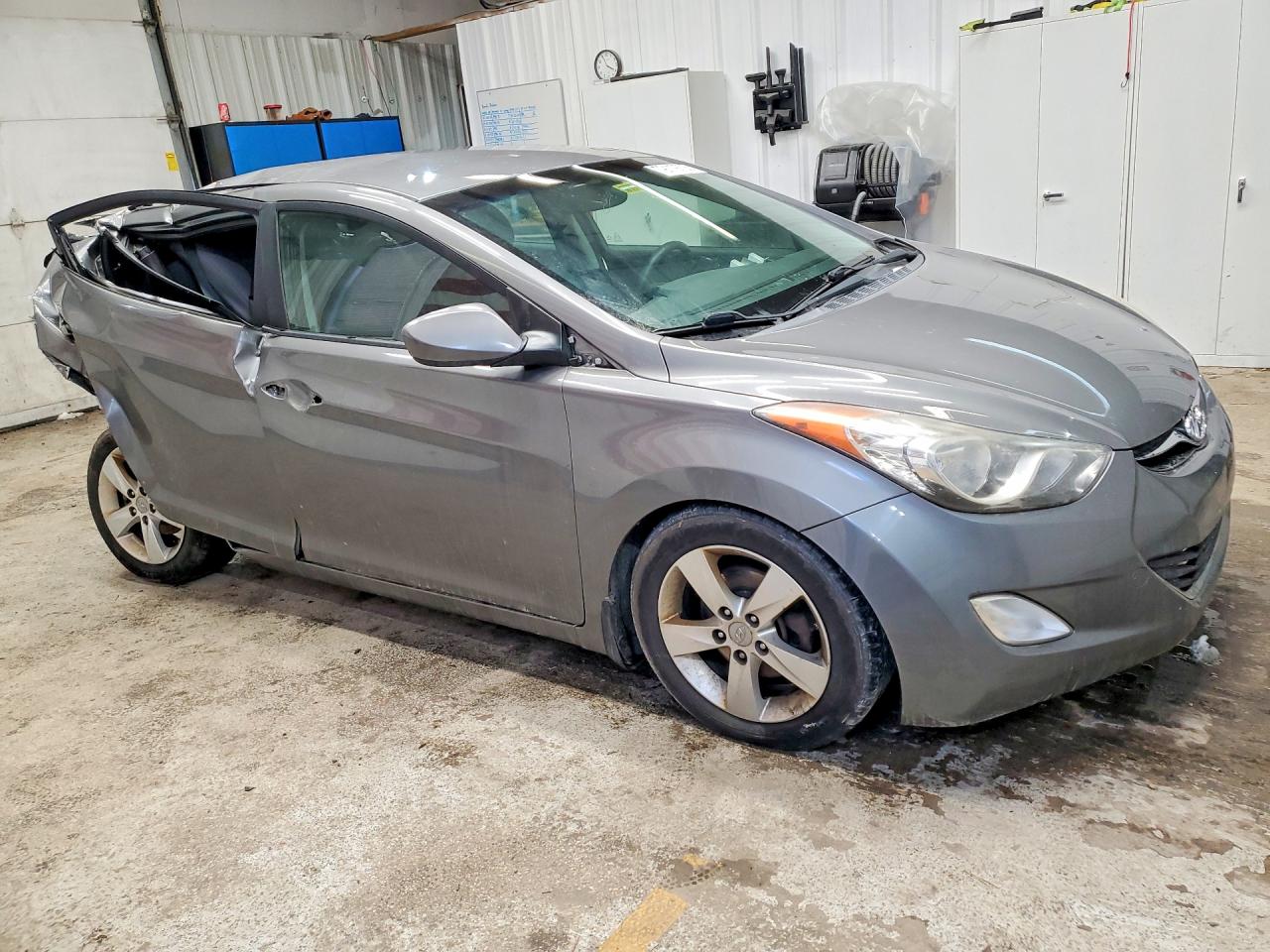2013 HYUNDAI ELANTRA GLS photo 4
