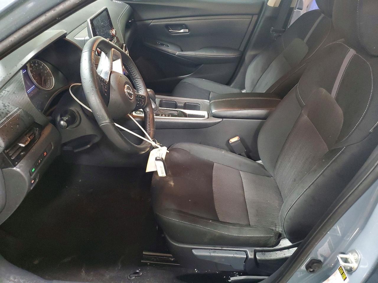 2025 NISSAN SENTRA SV photo 13