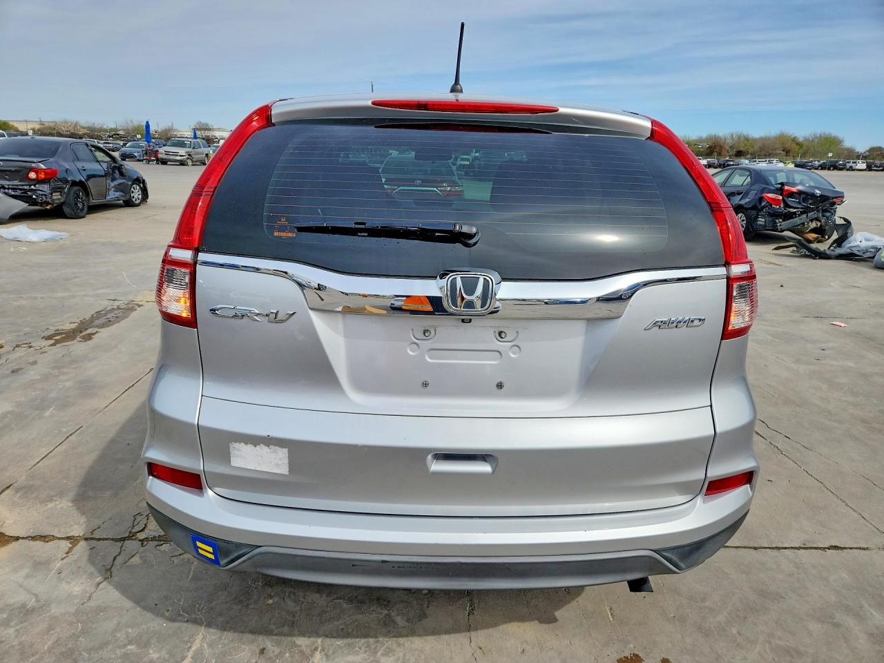 2016 HONDA CR-V LX photo 6
