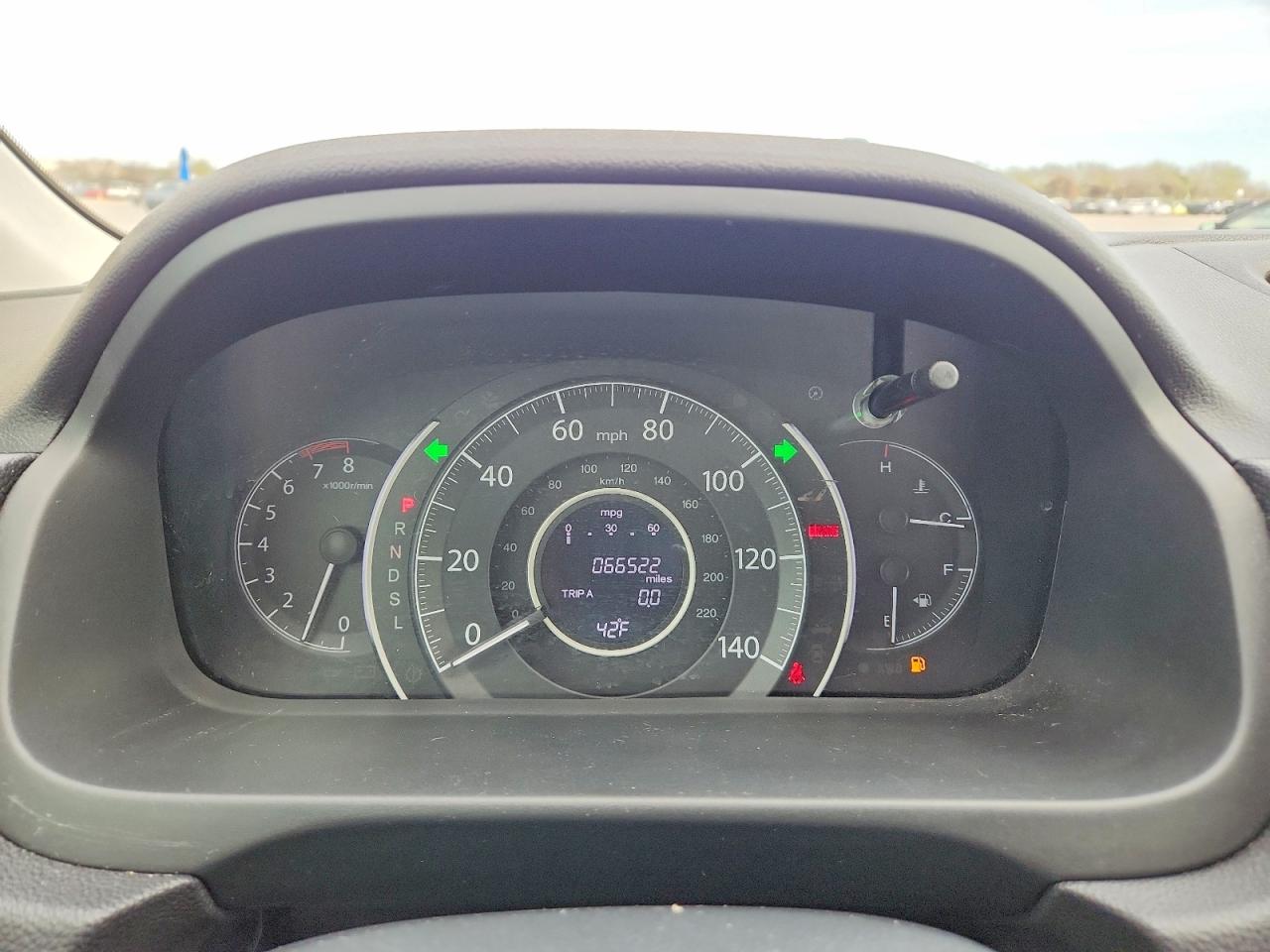 2016 HONDA CR-V LX photo 9