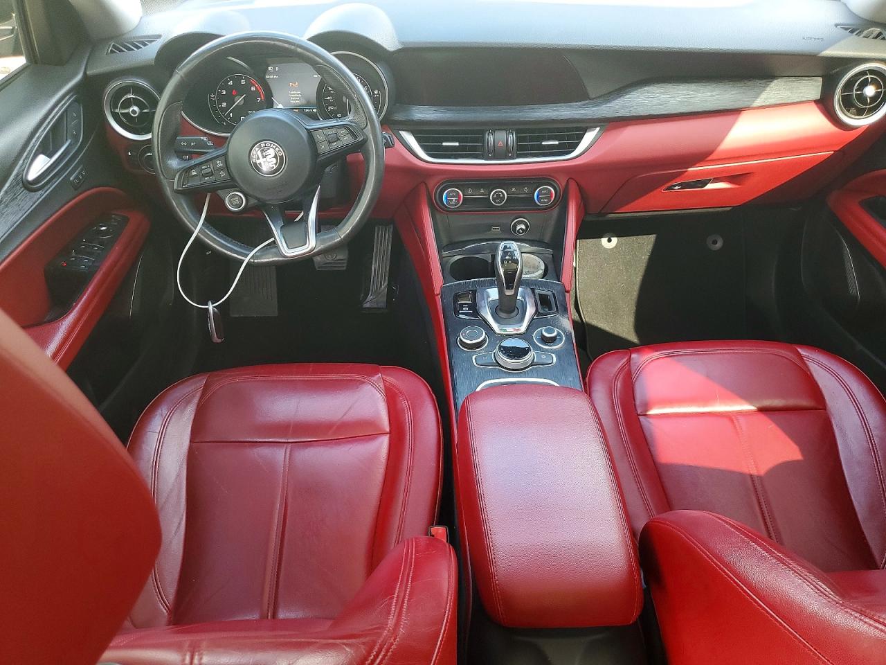 2021 ALFA ROMEO STELVIO SPORT photo 15
