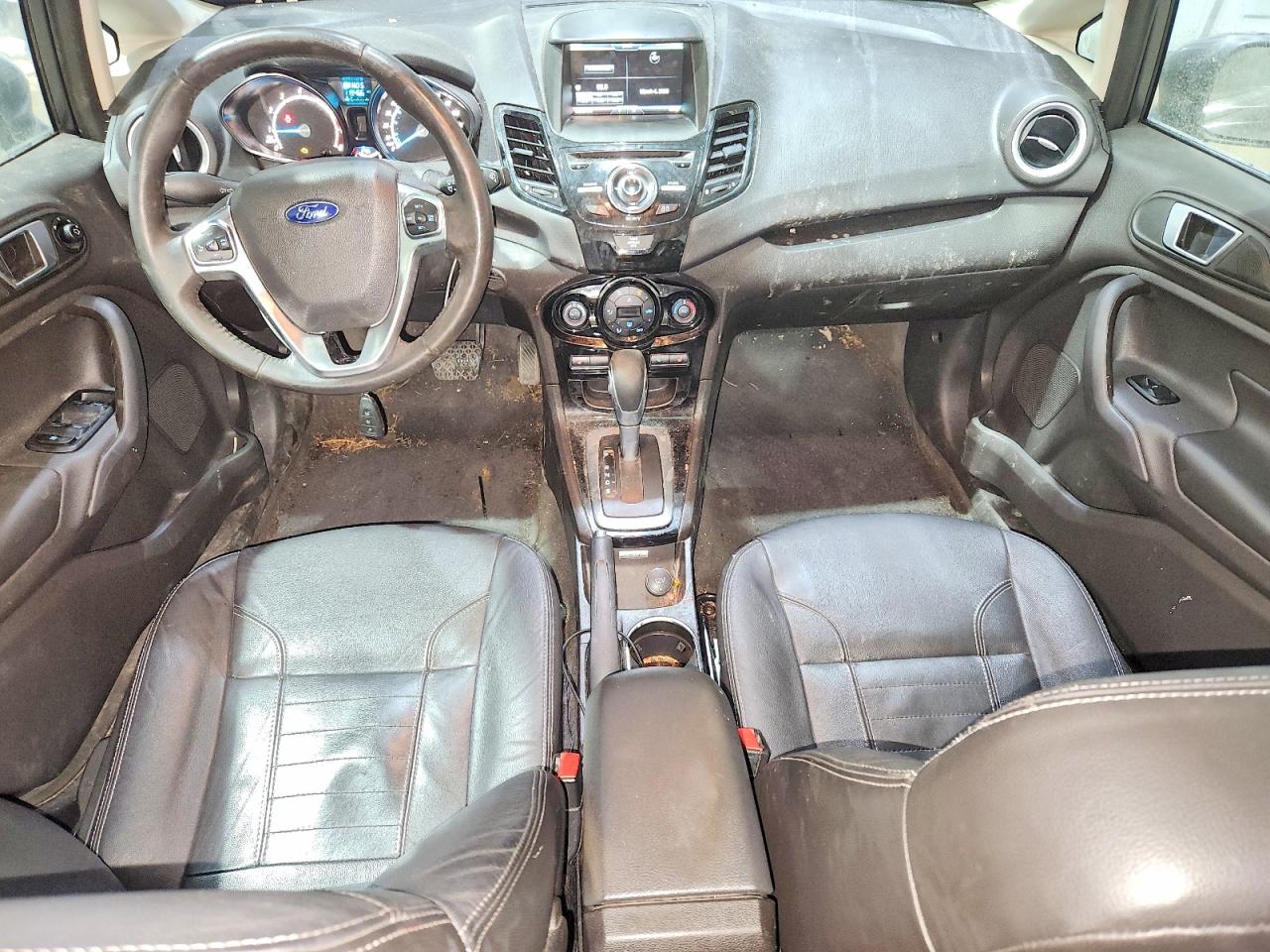 2015 FORD FIESTA TITANIUM photo 8
