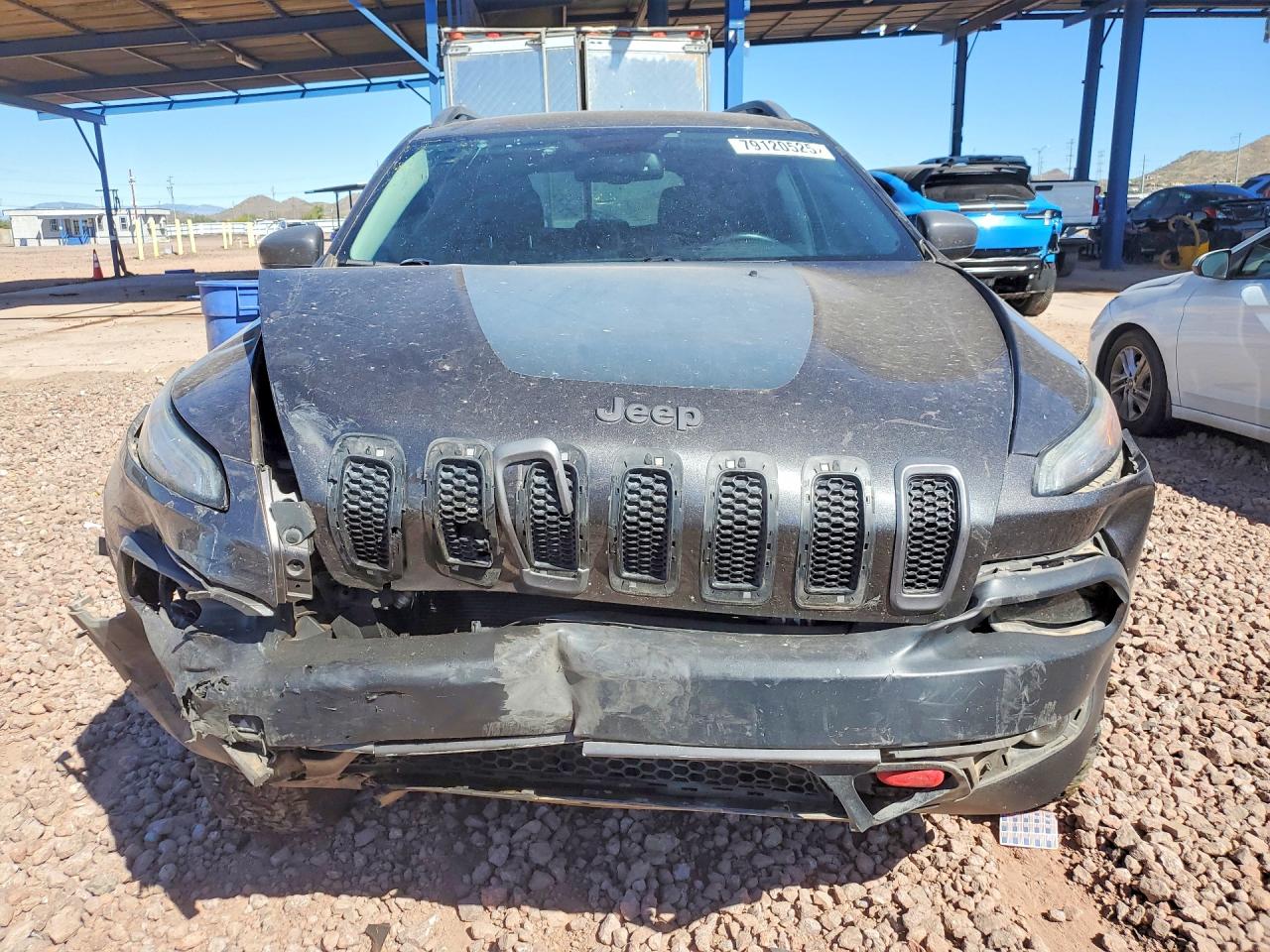 2016 JEEP CHEROKEE TRAILHAWK photo 9