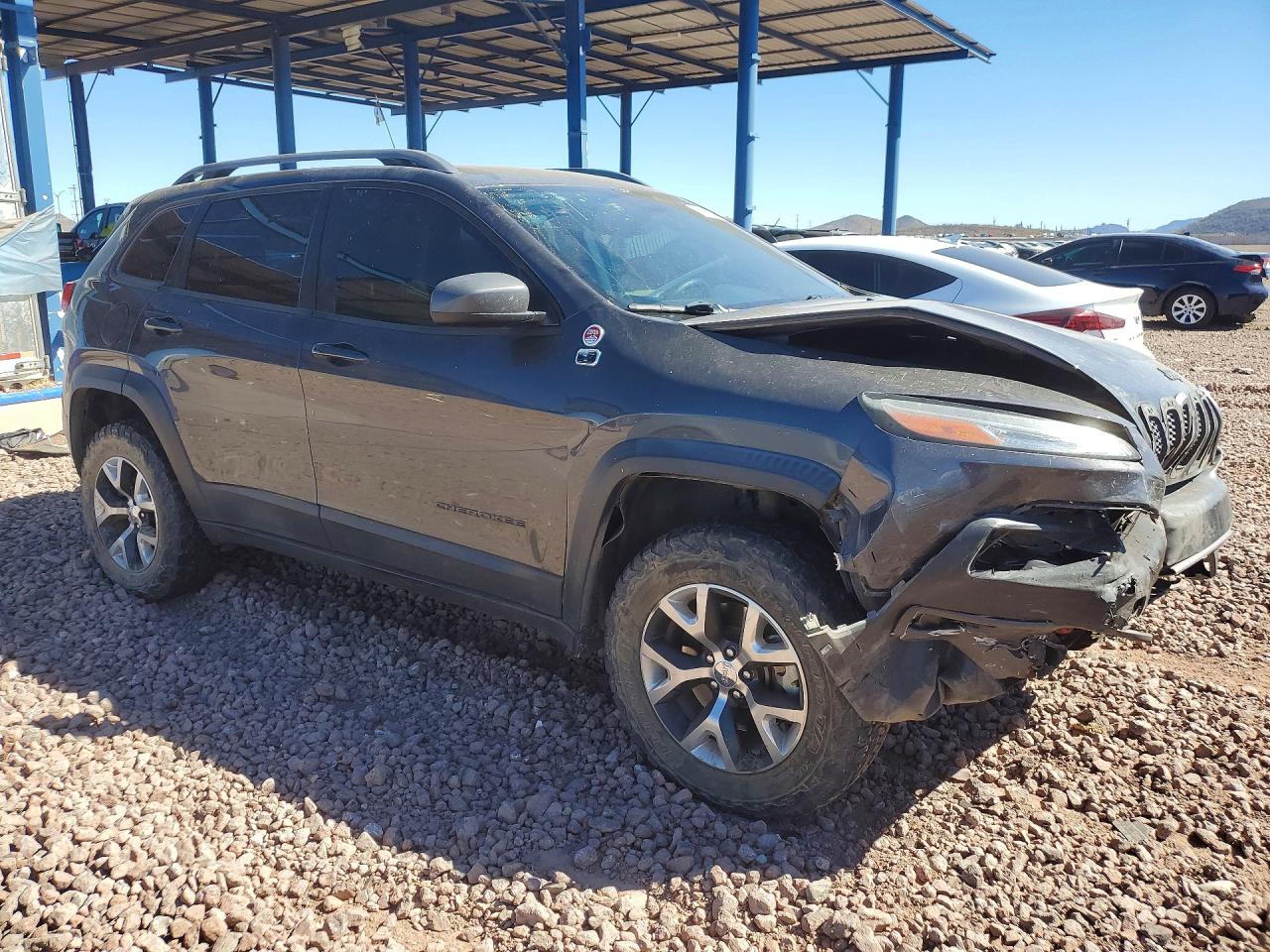 2016 JEEP CHEROKEE TRAILHAWK photo 7