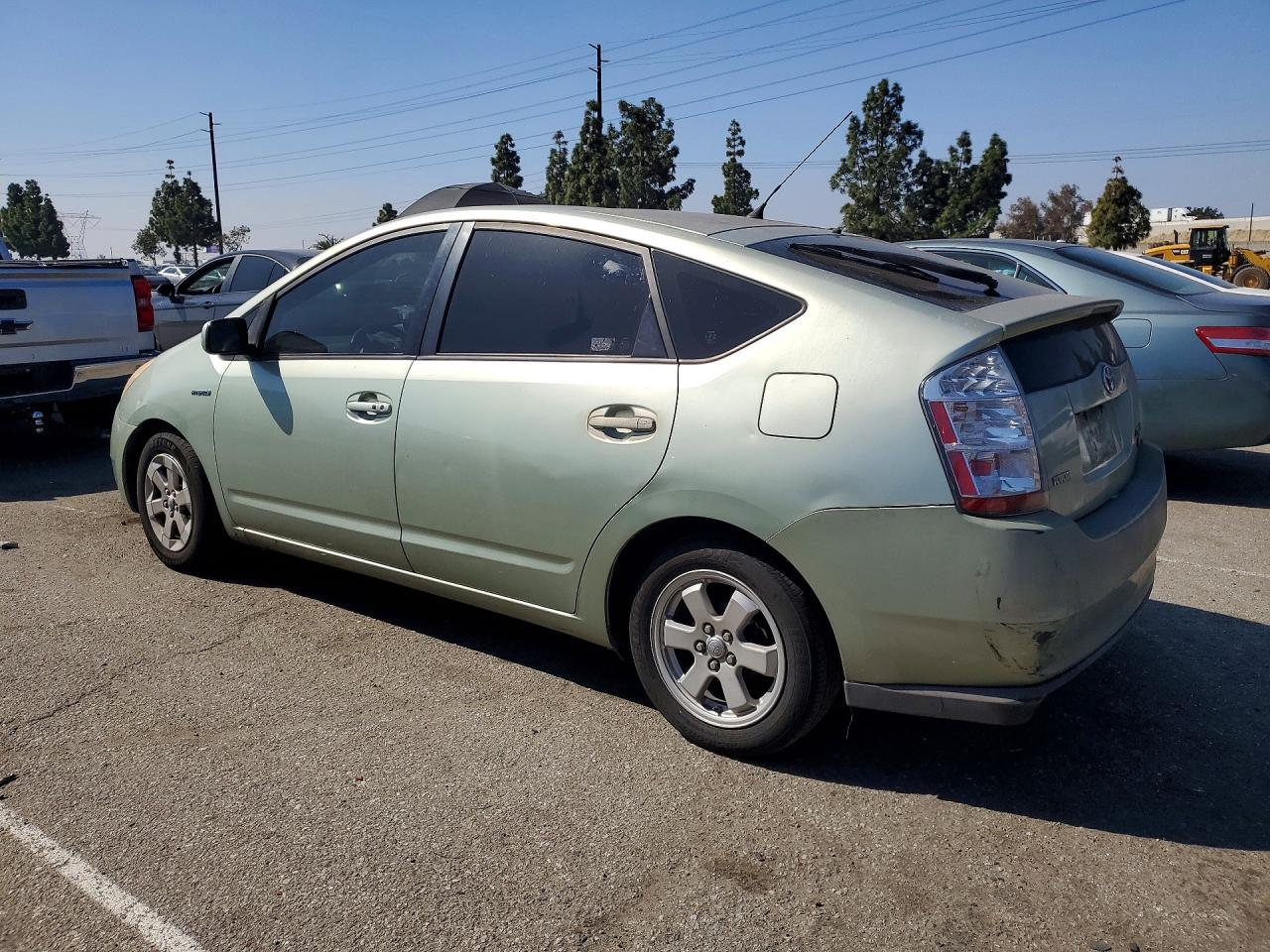 2007 TOYOTA PRIUS BASE photo 2