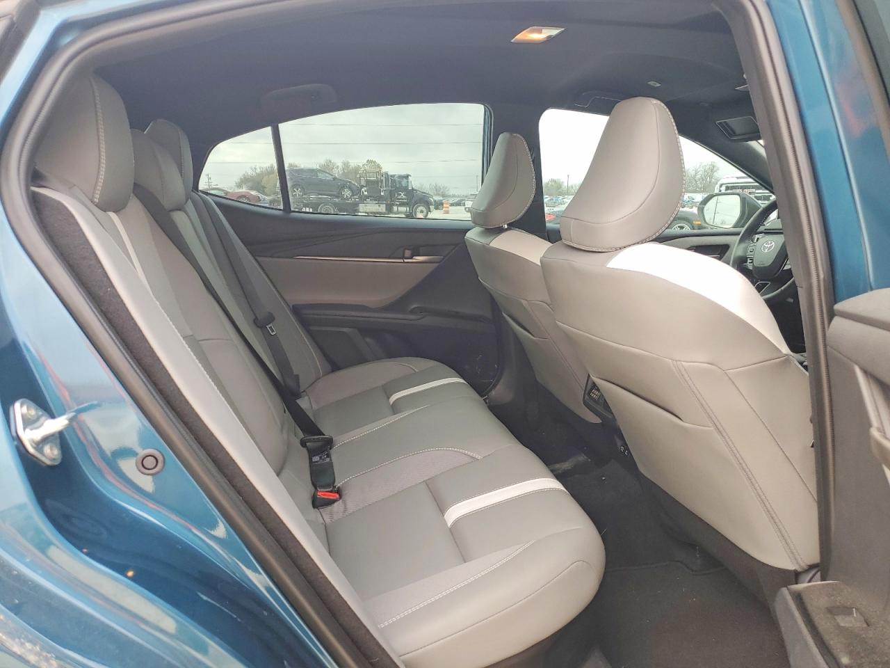 2025 TOYOTA CAMRY SE photo 10
