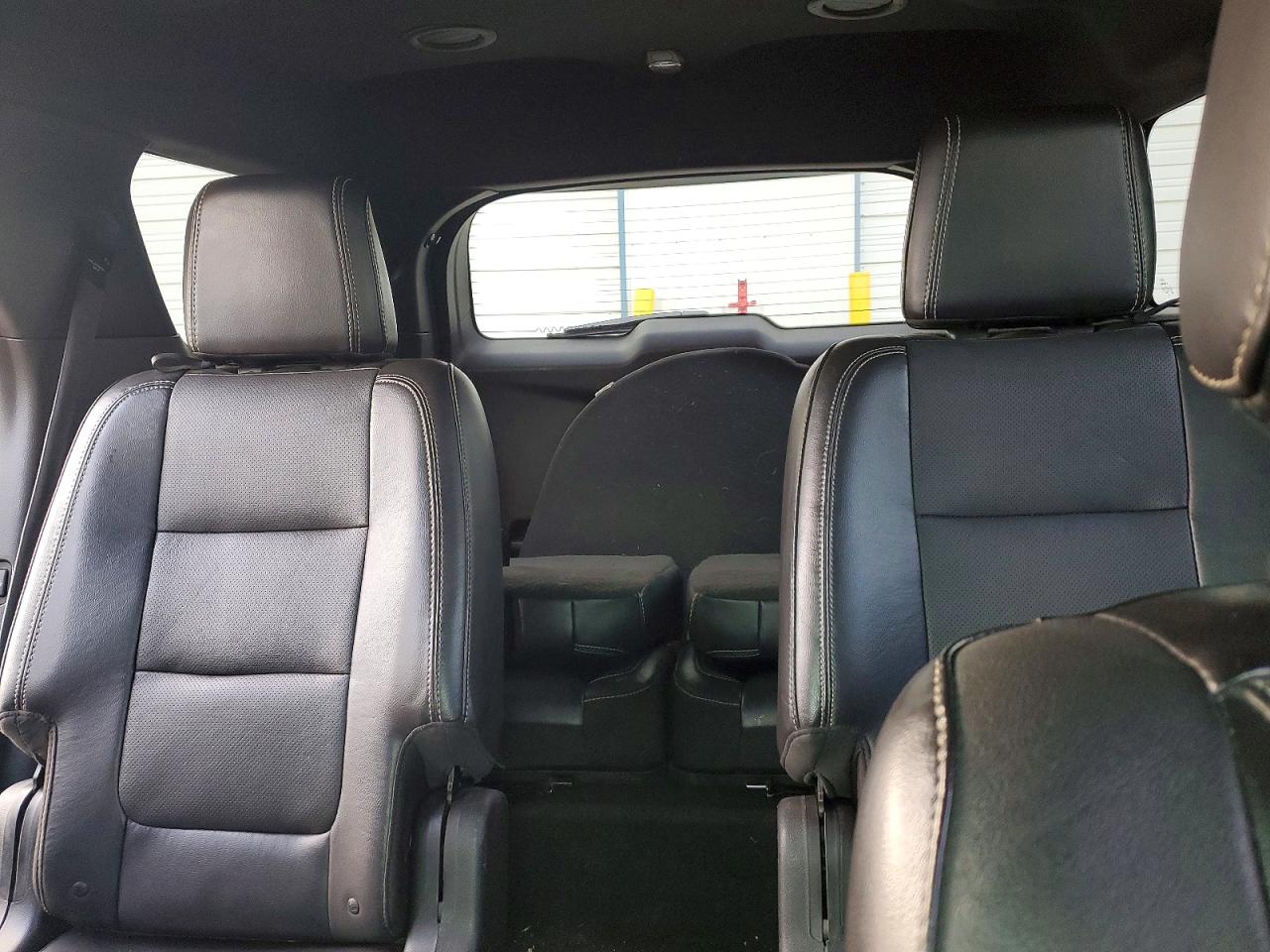 2015 FORD EXPLORER photo 19