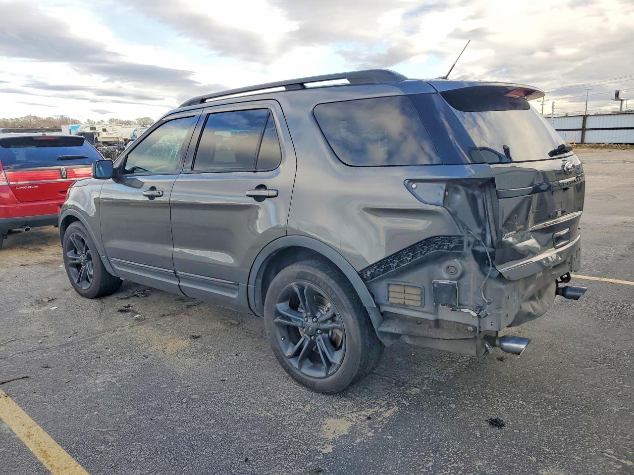 2015 FORD EXPLORER photo 3