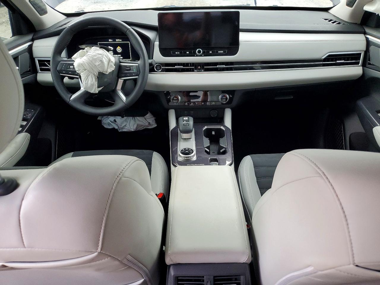 2025 MITSUBISHI OUTLANDER SE photo 15