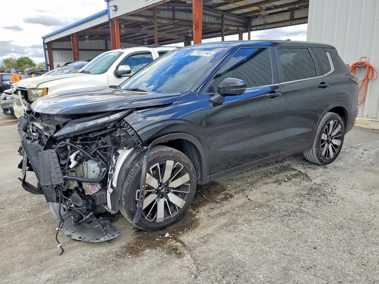 2025 MITSUBISHI OUTLANDER
