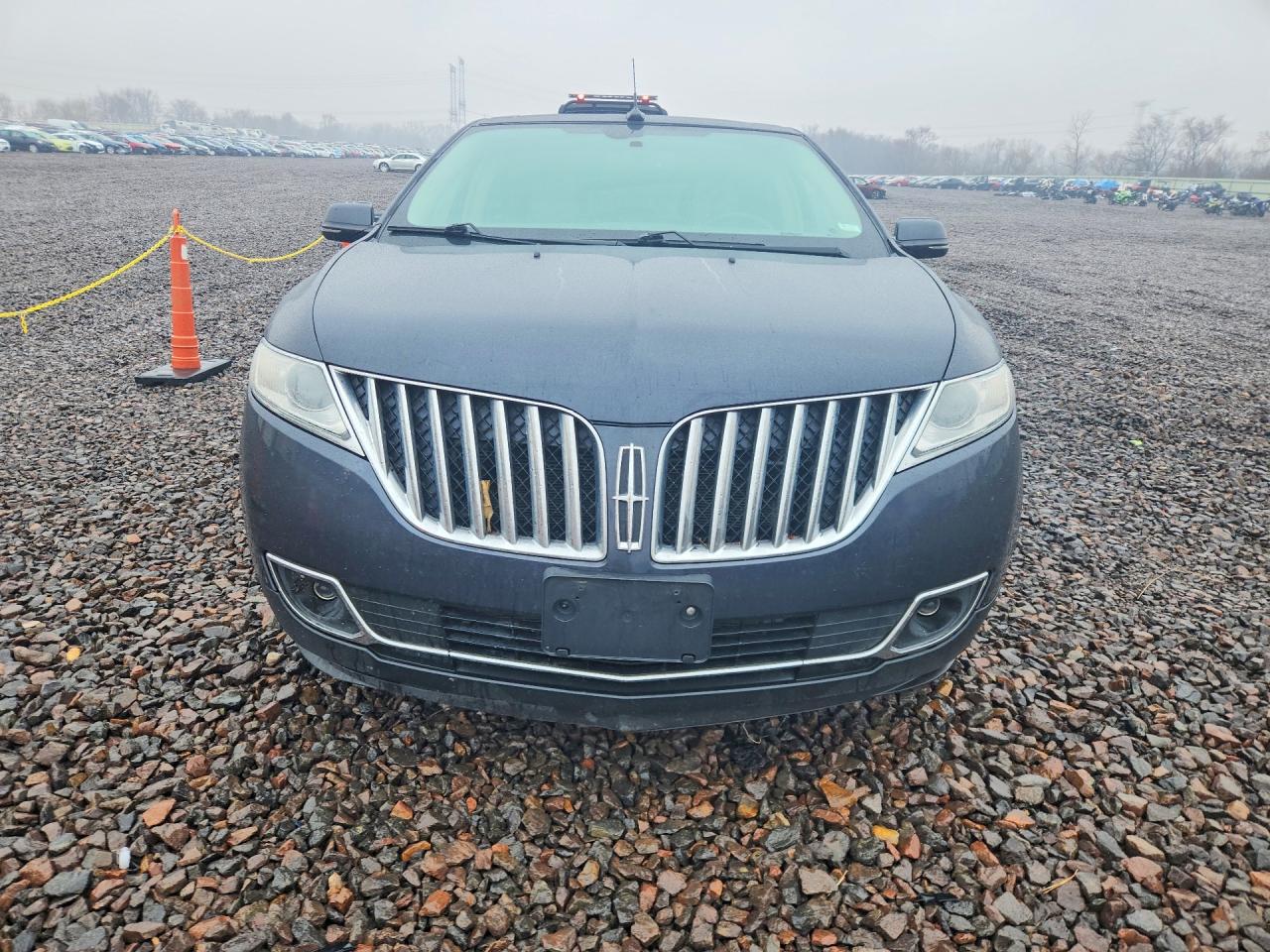 2014 LINCOLN TOWNHOUSE MKX photo 5