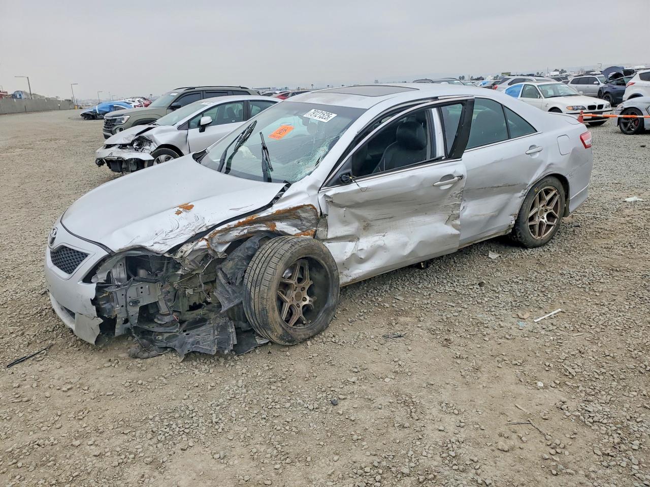 2011 TOYOTA CAMRY