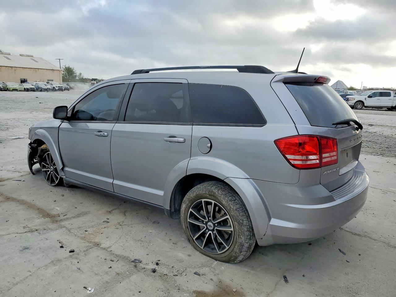 2018 DODGE JOURNEY SE photo 4