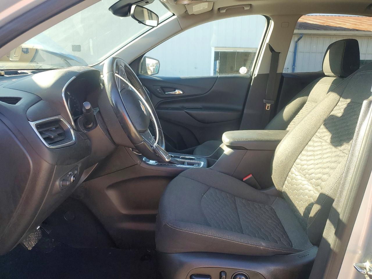 2021 CHEVROLET EQUINOX LT photo 13