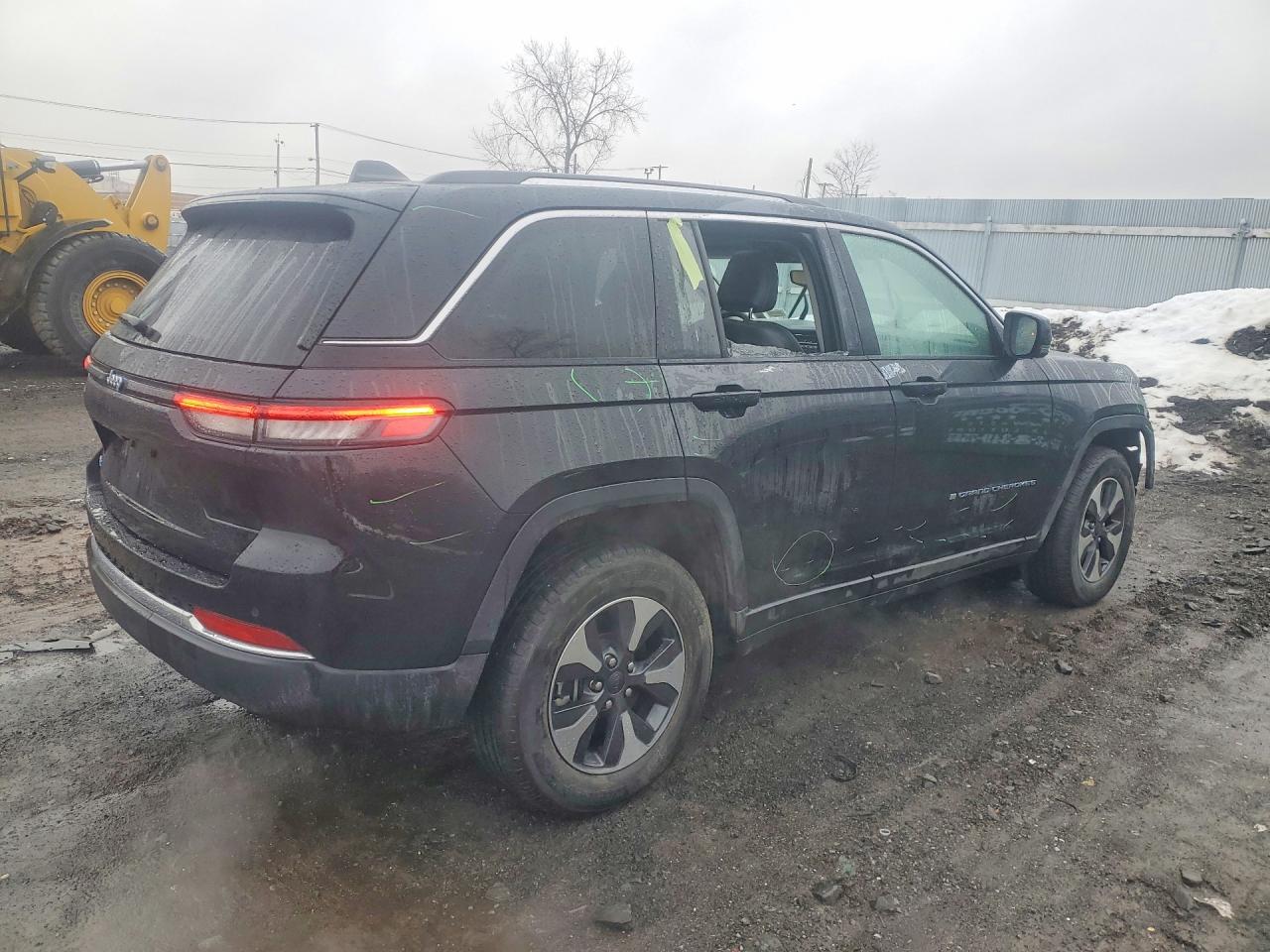 2023 JEEP GRAND CHEROKEE LIMITED 4XE photo 5