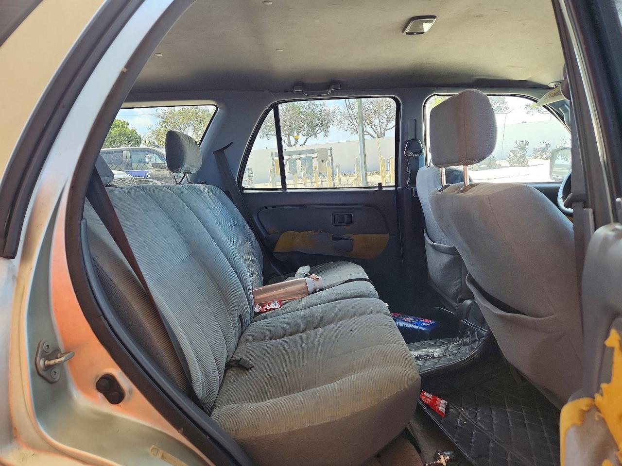 2000 TOYOTA 4RUNNER BASE photo 11