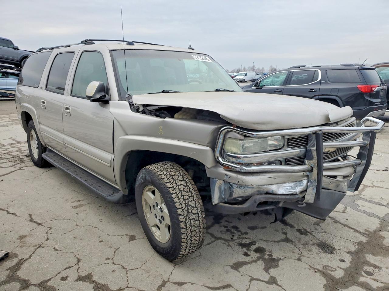 2004 CHEVROLET SUBURBAN K1500 photo 4