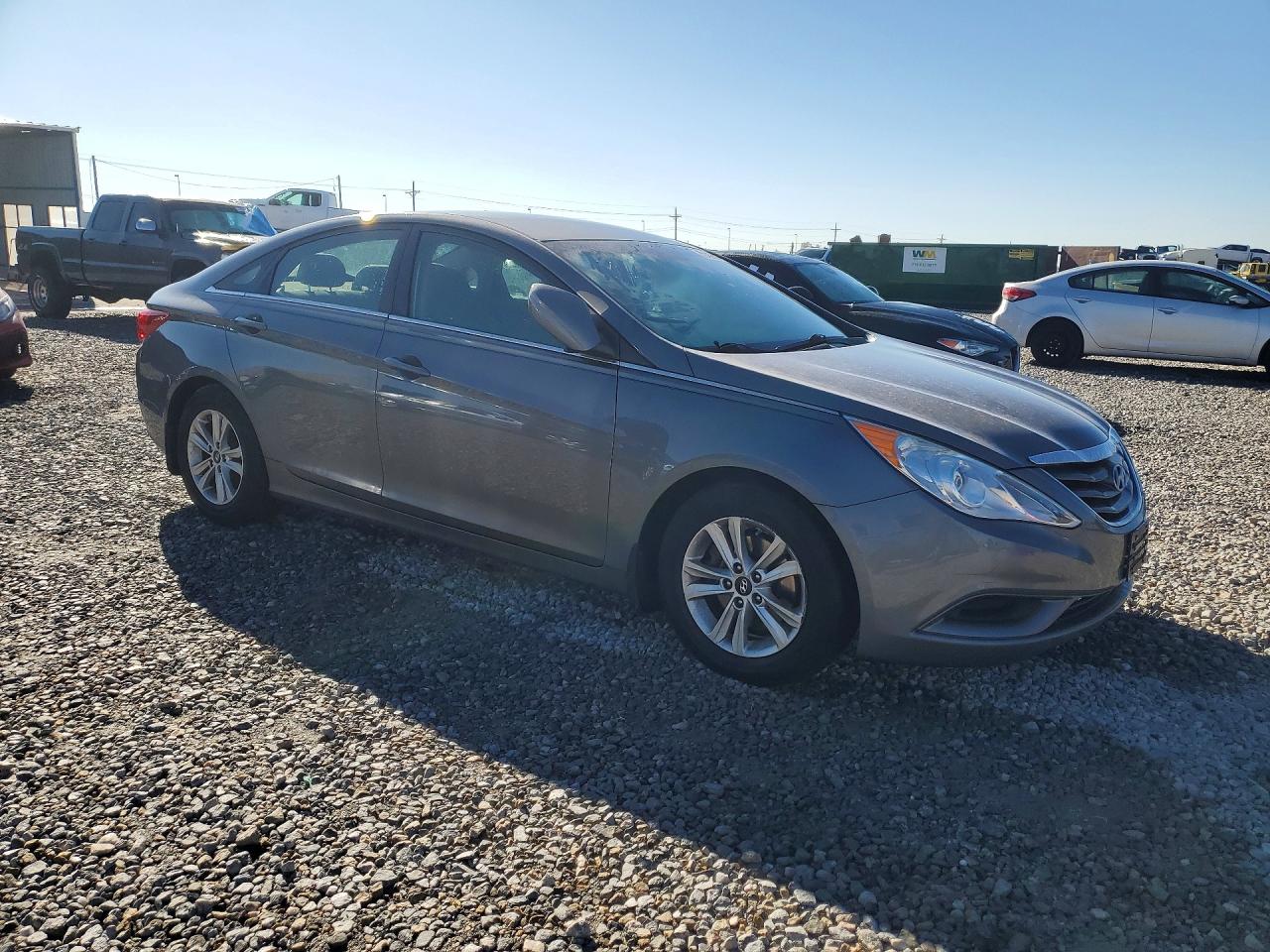 2012 HYUNDAI SONATA GLS photo 10