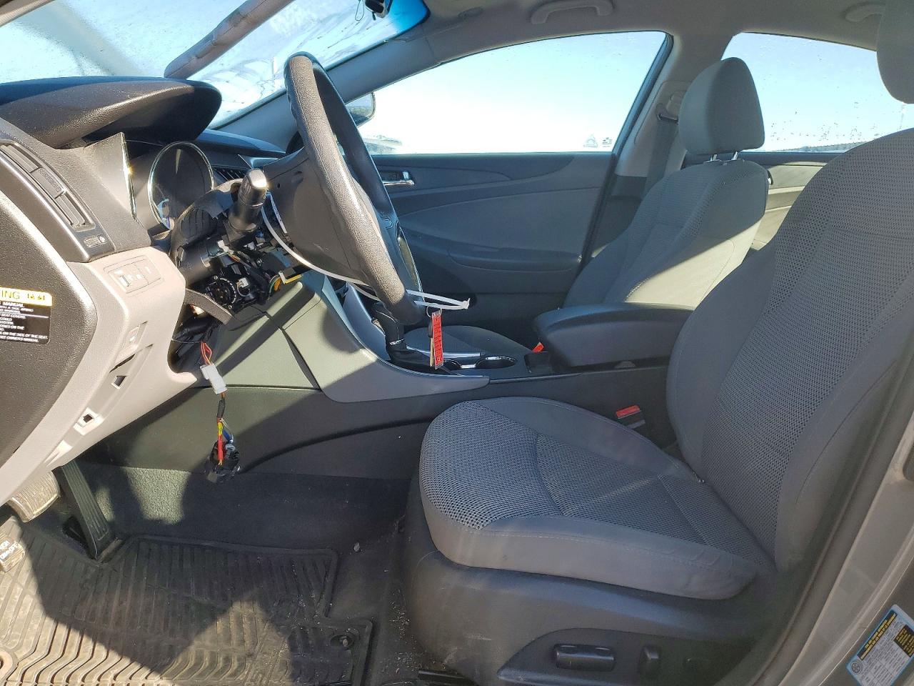 2012 HYUNDAI SONATA GLS photo 19