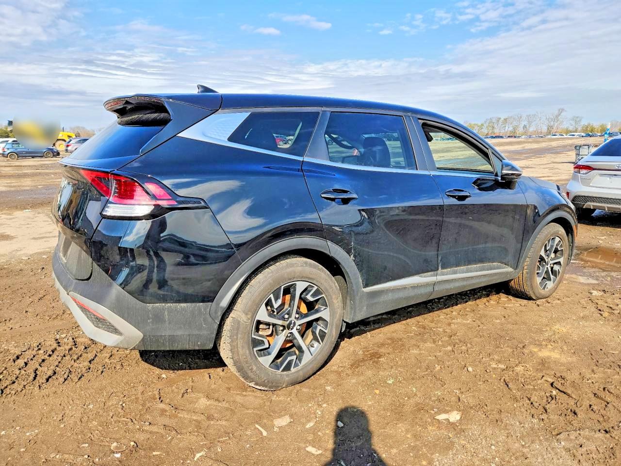 2023 KIA SPORTAGE EX photo 3