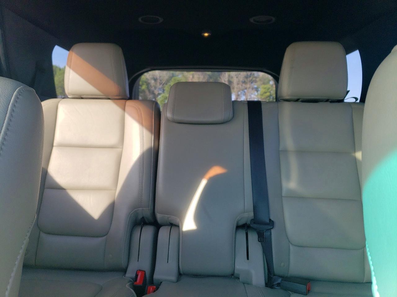 2011 FORD EXPLORER XLT photo 19