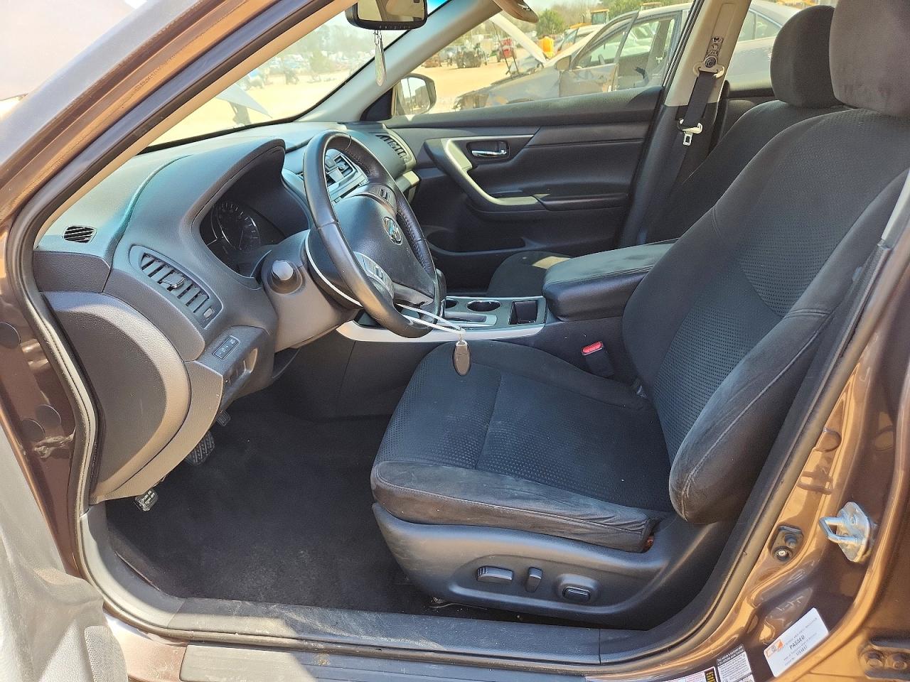 2015 NISSAN ALTIMA 2.5 SV photo 13