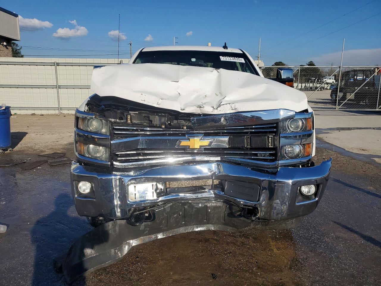 2015 CHEVROLET SILVERADO K2500 HEAVY DUTY LTZ photo 5