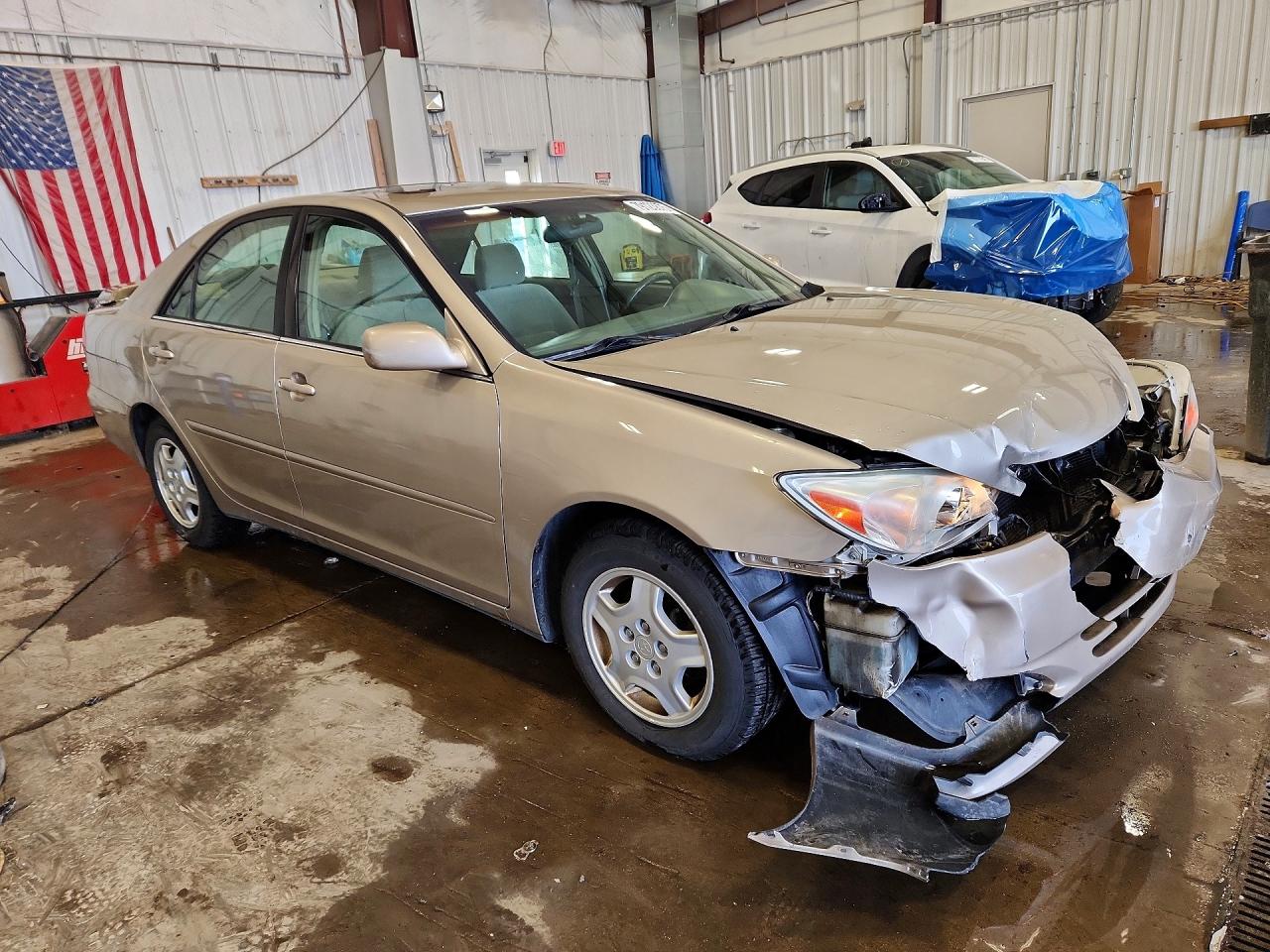 2003 TOYOTA CAMRY LE V6 photo 7