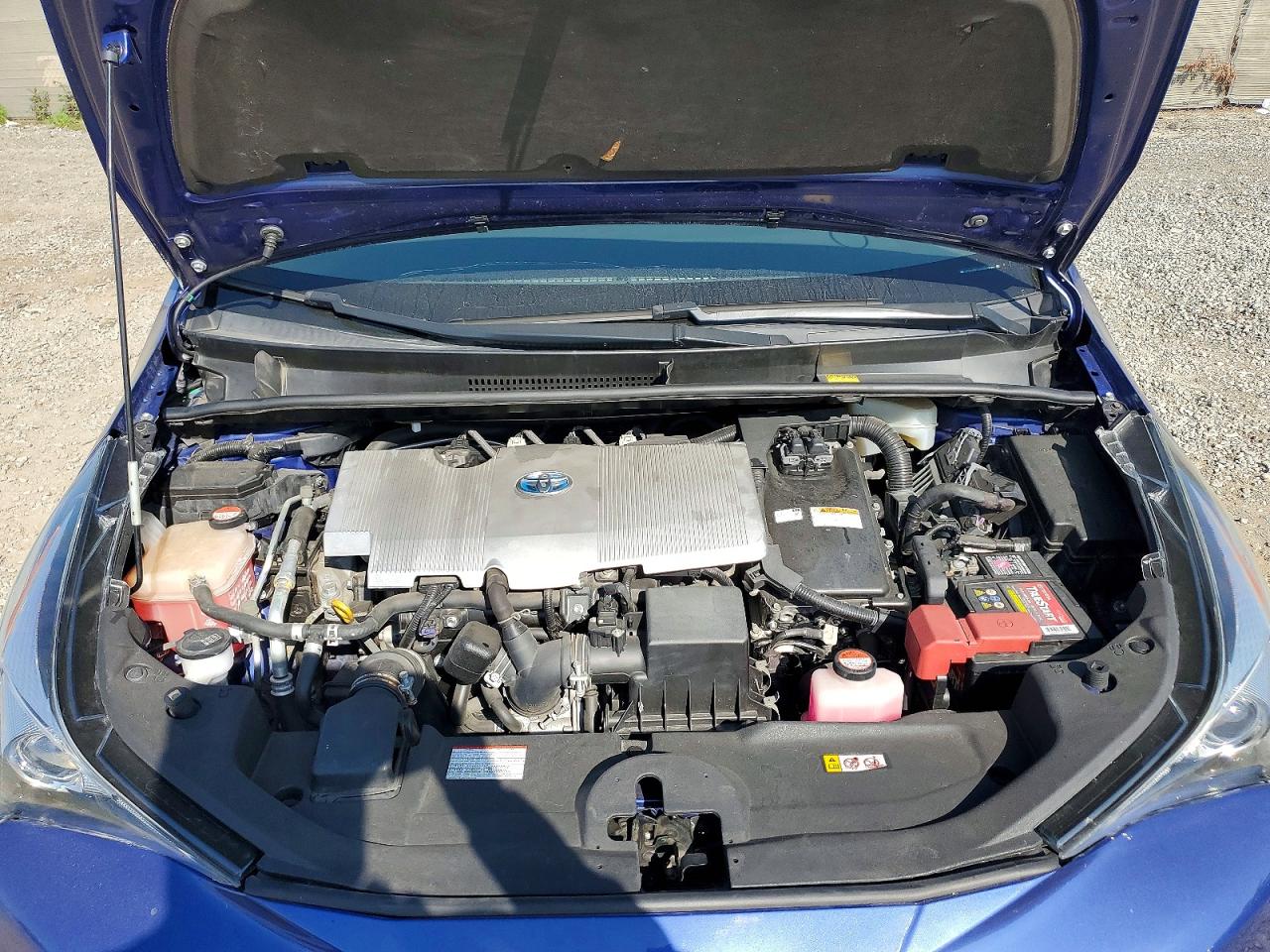2016 TOYOTA PRIUS THREE photo 11