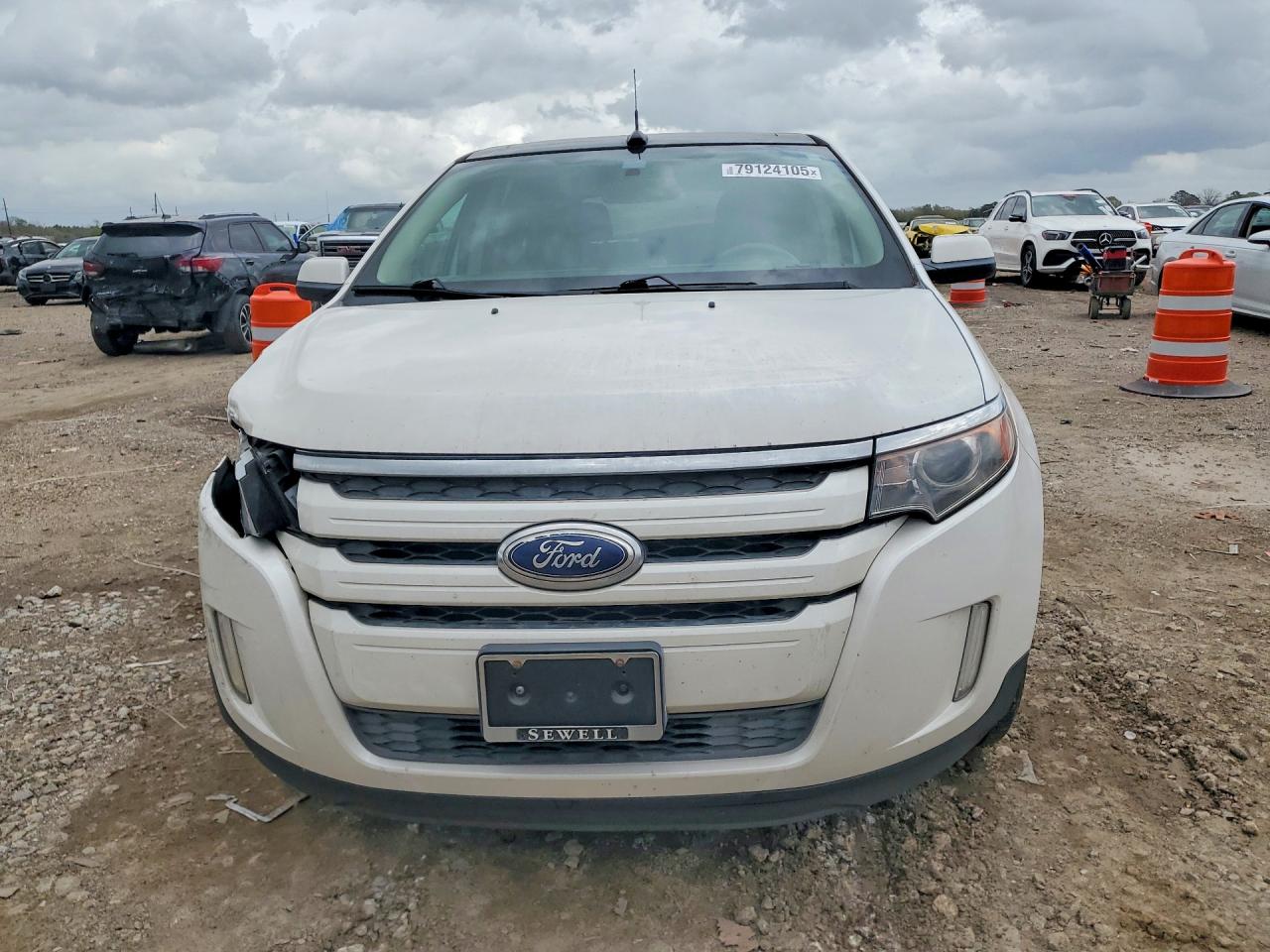 2014 FORD EDGE SEL photo 9