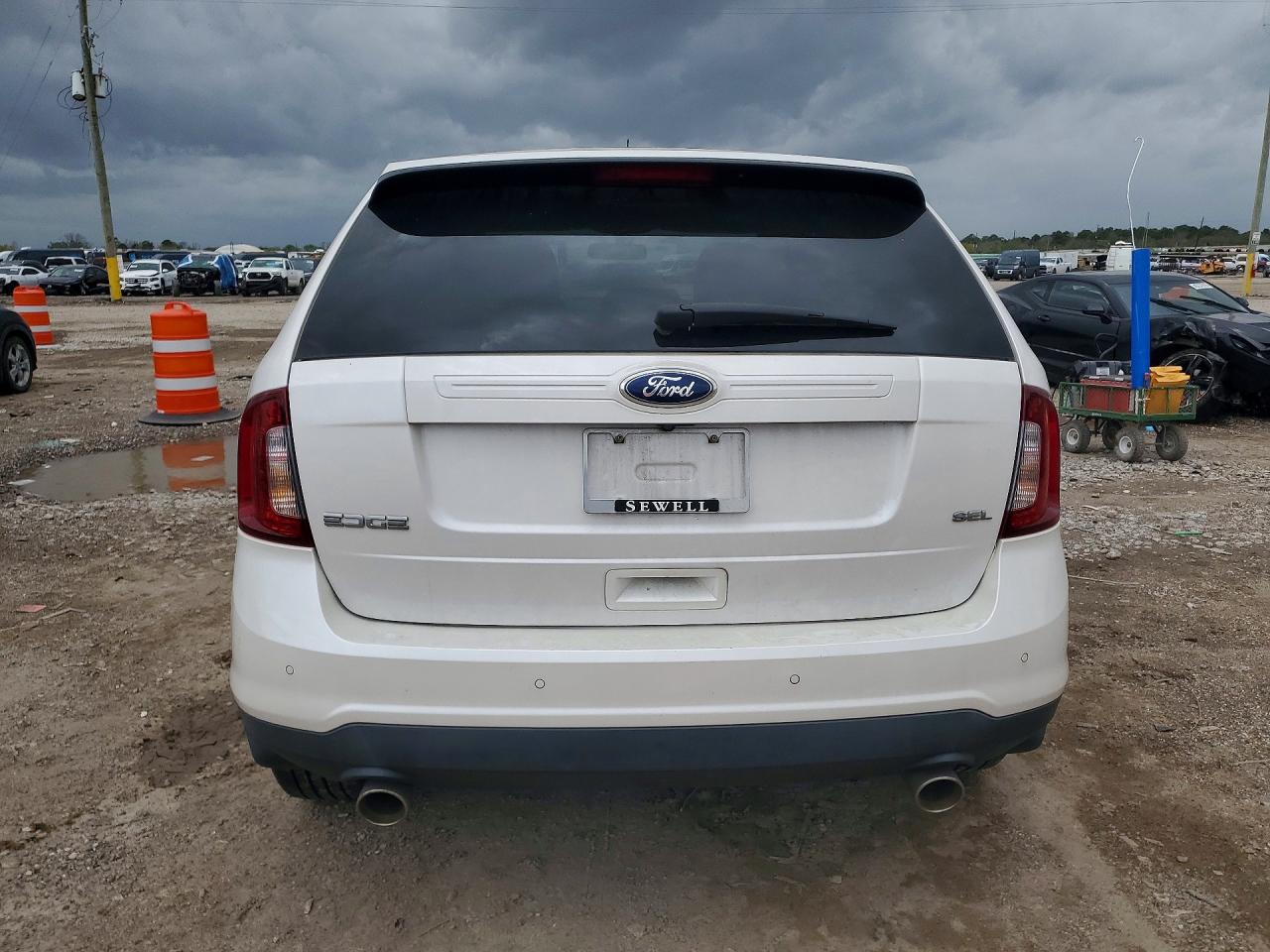 2014 FORD EDGE SEL photo 11