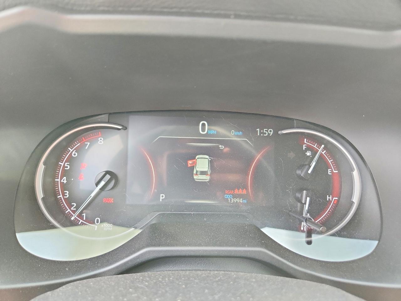 2025 TOYOTA RAV4 LE photo 9