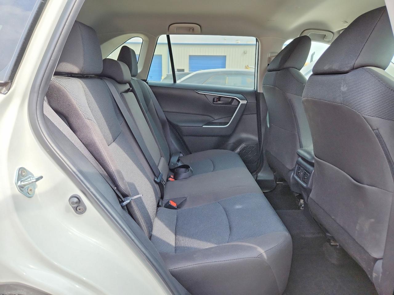 2025 TOYOTA RAV4 LE photo 11