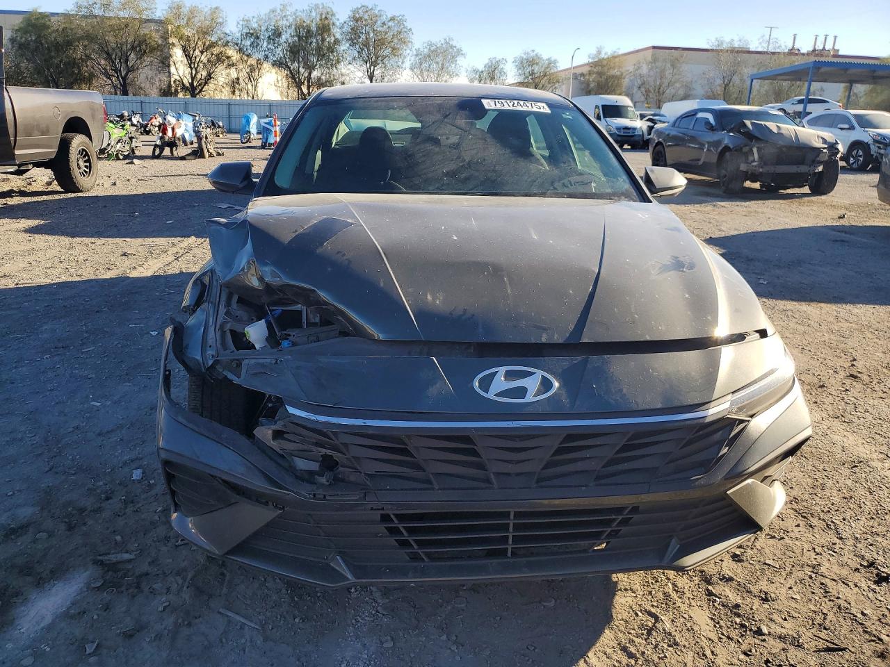 2024 HYUNDAI ELANTRA SE photo 9