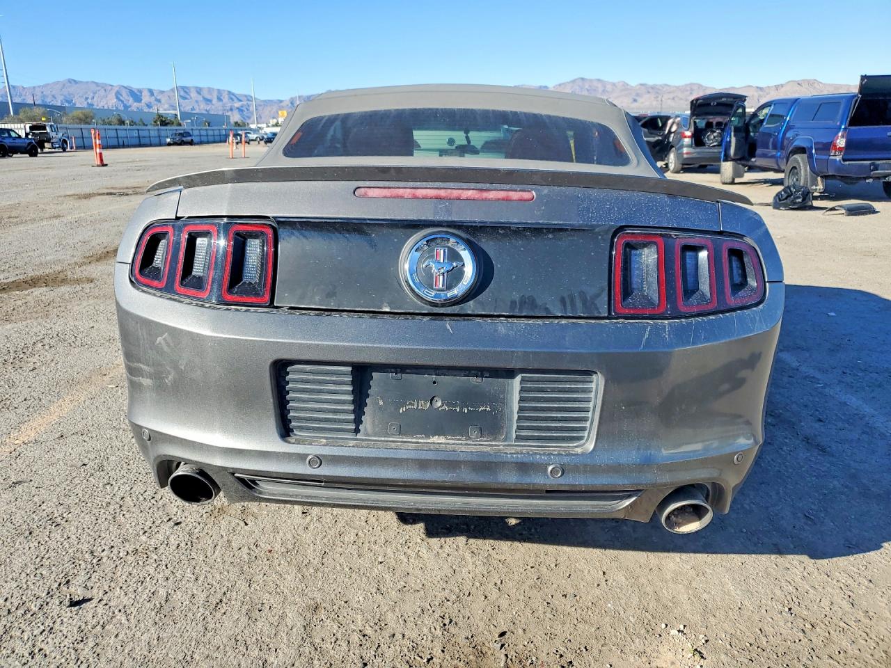 2014 FORD MUSTANG photo 6