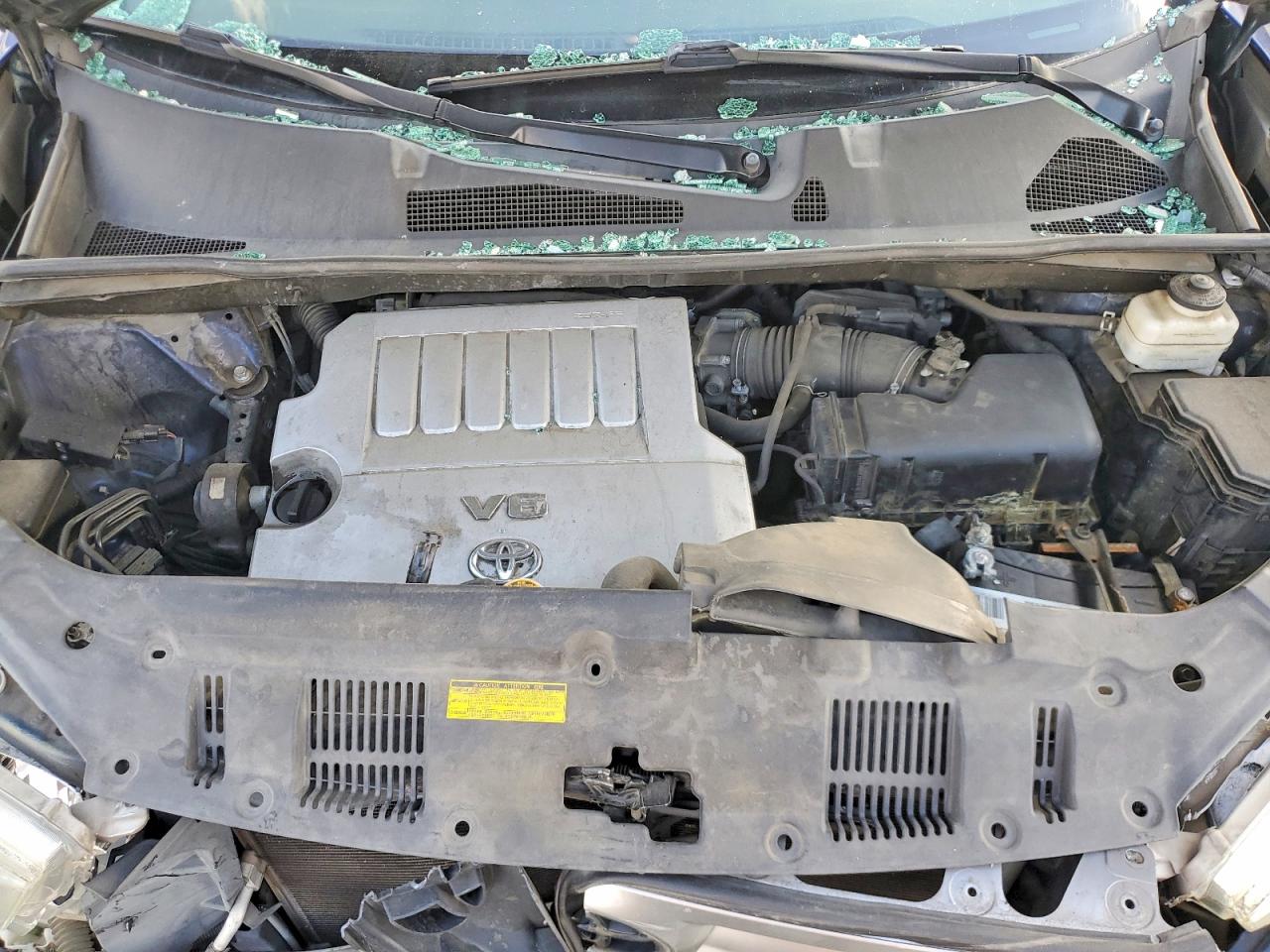 2012 TOYOTA HIGHLANDER SE photo 12