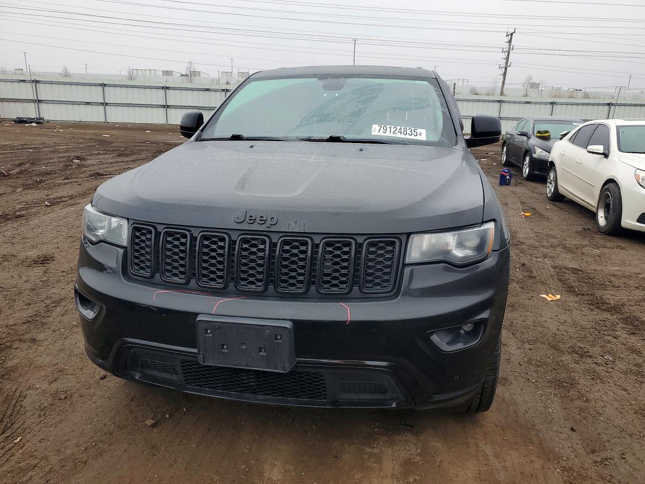 2018 JEEP GRAND CHEROKEE LAREDO photo 5
